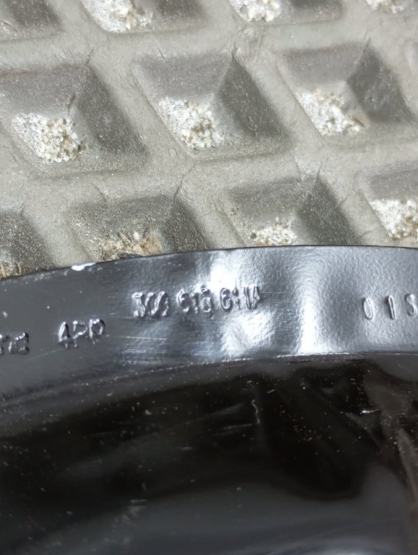 Пыльники тормозных дисков Volkswagen Tiguan 2017 AD1