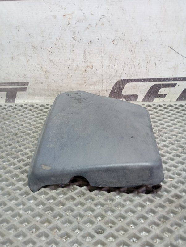 Крышка фонаря Audi Q5 2010 8R