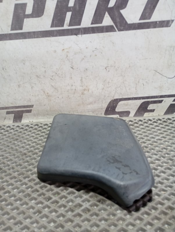 Крышка фонаря Audi Q5 2010 8R