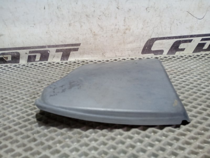 Крышка фонаря Audi Q5 2010 8R