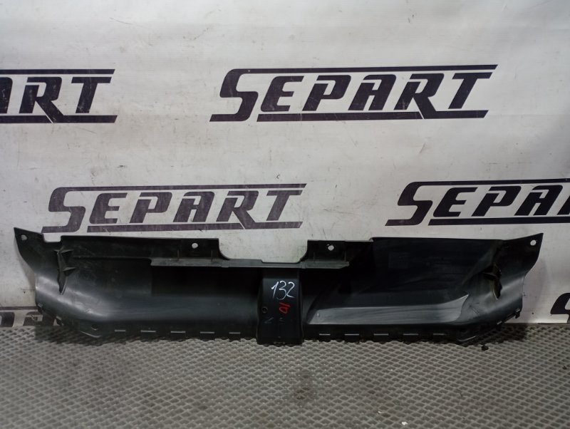 Накладка замка капота Audi A4 2008 B8