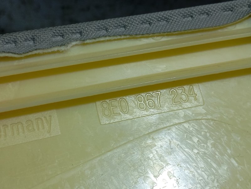 Обшивка стойки Audi A4 2006 B7