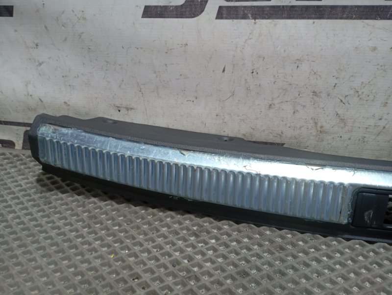 Накладка порога багажника Audi A4 2002 B6