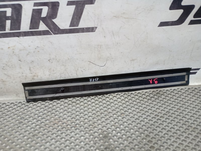 Накладки порогов дверей Audi A6 2007 C6