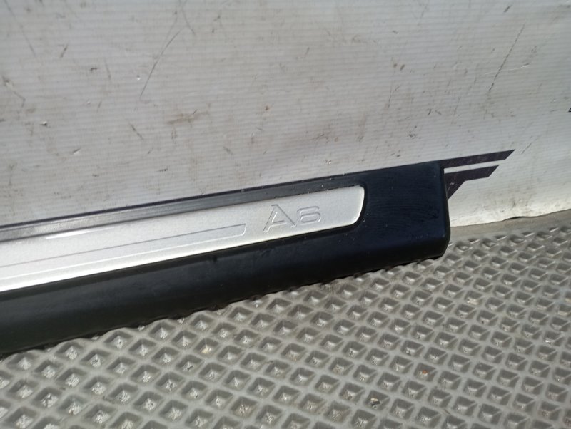 Накладки порогов дверей Audi A6 2007 C6