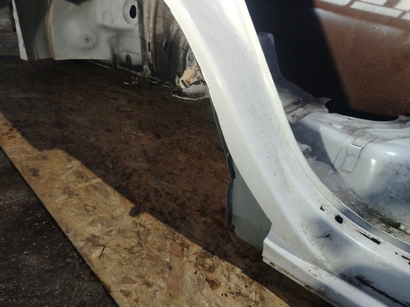 Крыло Audi Q5 2013 8R