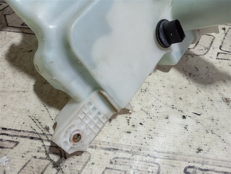 Бачок омывателя Volkswagen Passat 2006 B6