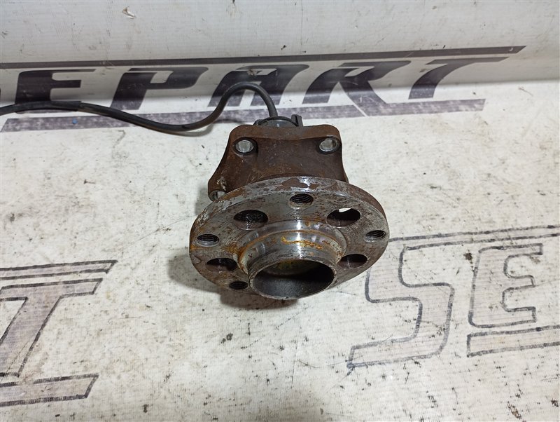 Ступица Volkswagen Passat 2002 B5