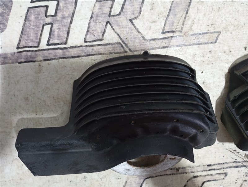 Пыльники пружин Audi A4 2009 B8