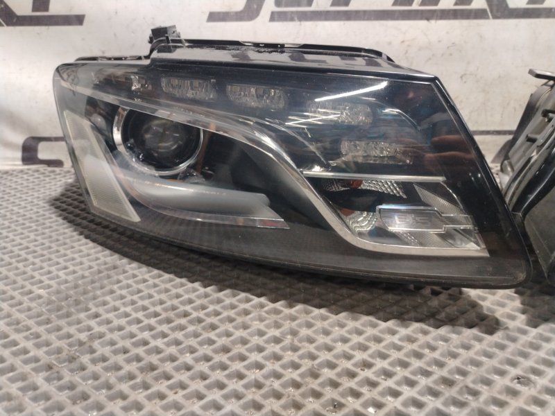 Фары Audi Q5 2010 8R
