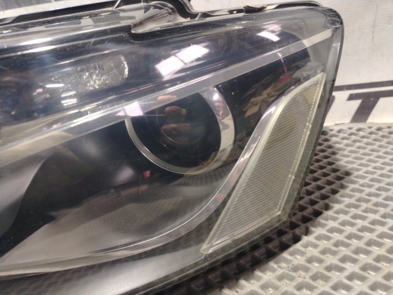 Фары Audi Q5 2010 8R