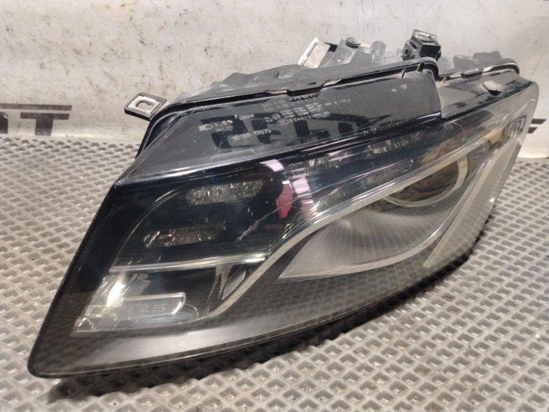 Фары Audi Q5 2010 8R