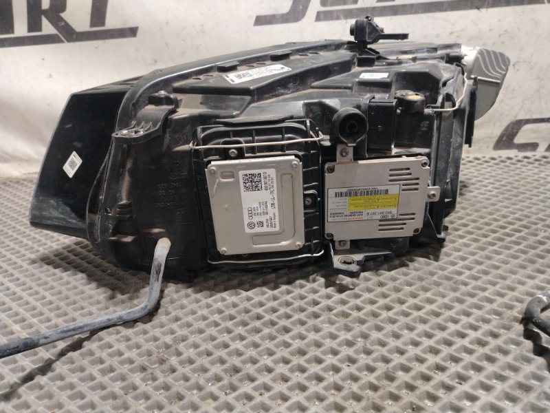 Фары Audi Q5 2012 8R