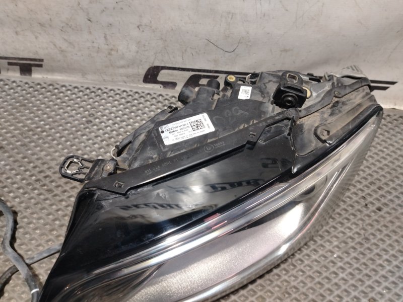 Фары Audi Q5 2012 8R