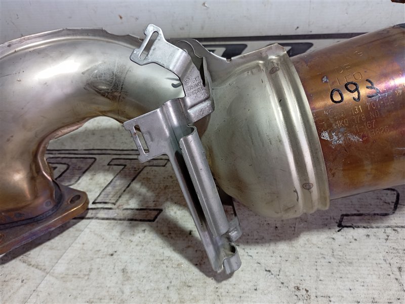 Катализатор Volkswagen Touran 2011 1T