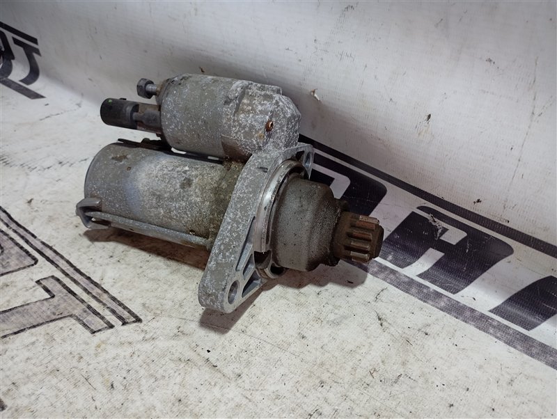 Стартер Volkswagen Touran 2011 1T