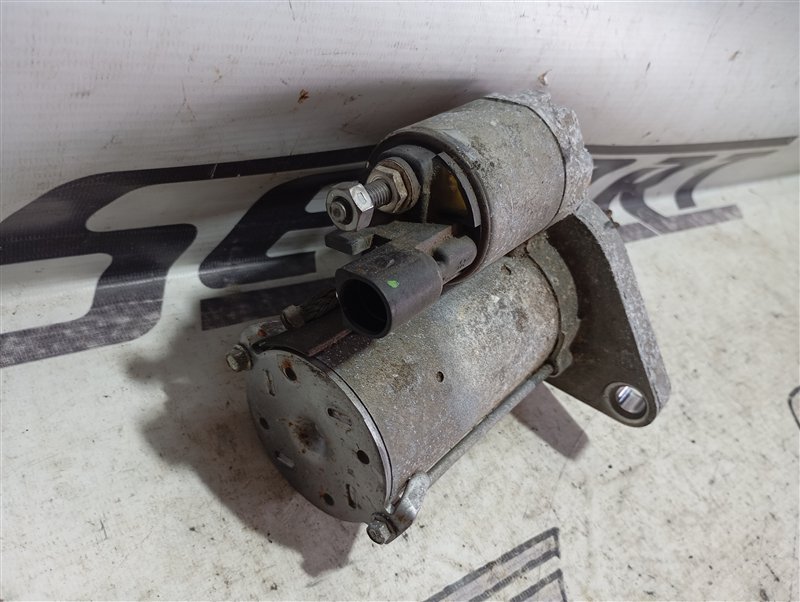 Стартер Volkswagen Touran 2011 1T