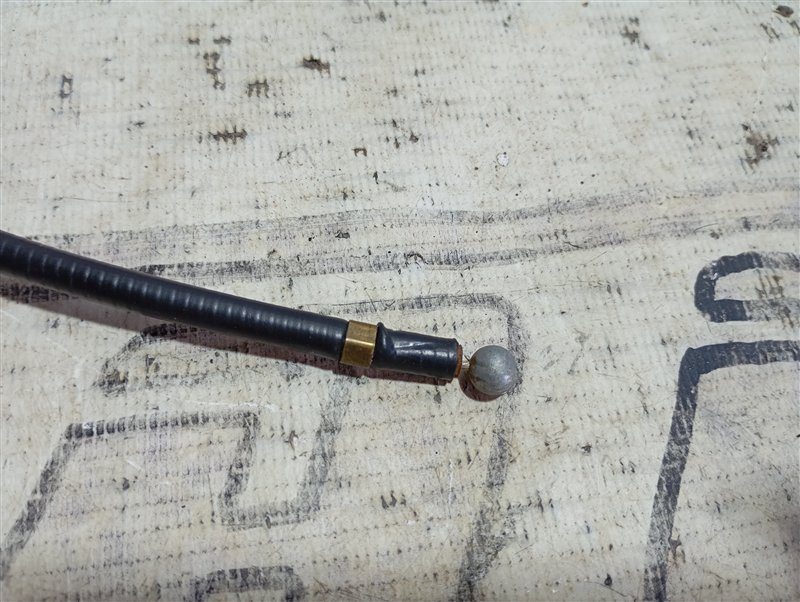 Трос замка капота Volkswagen Tiguan 2012 5N