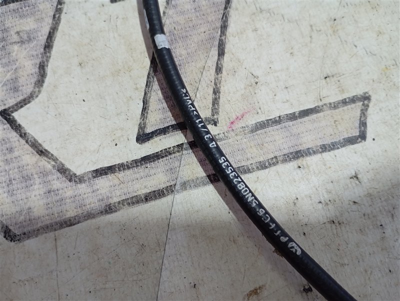 Трос замка капота Volkswagen Tiguan 2012 5N