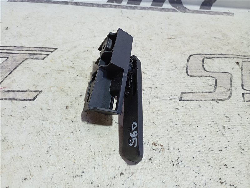 Ручка открывания капота Volkswagen Tiguan 2012 5N