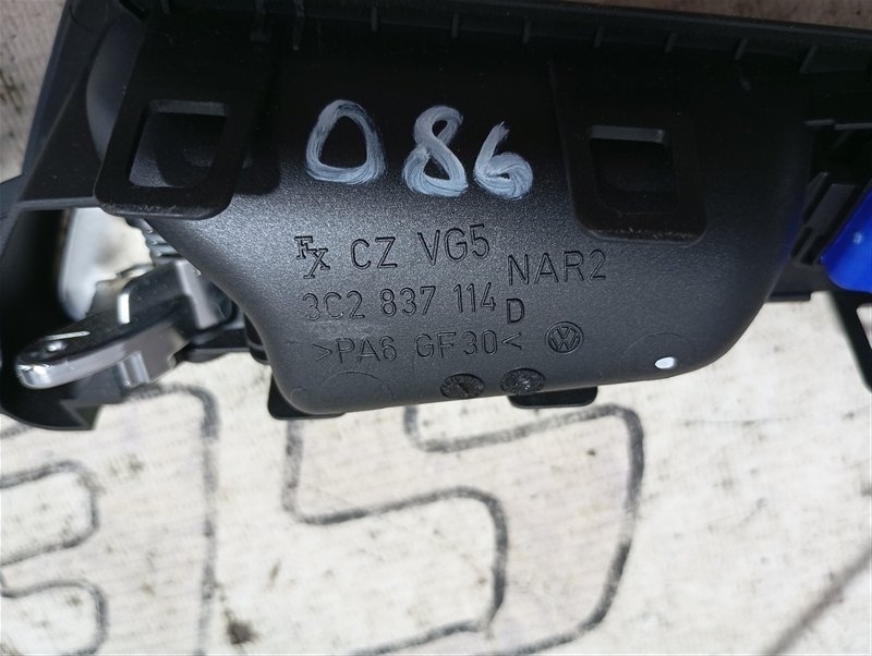 Ручка двери внутренняя Volkswagen Passat 2008 B6