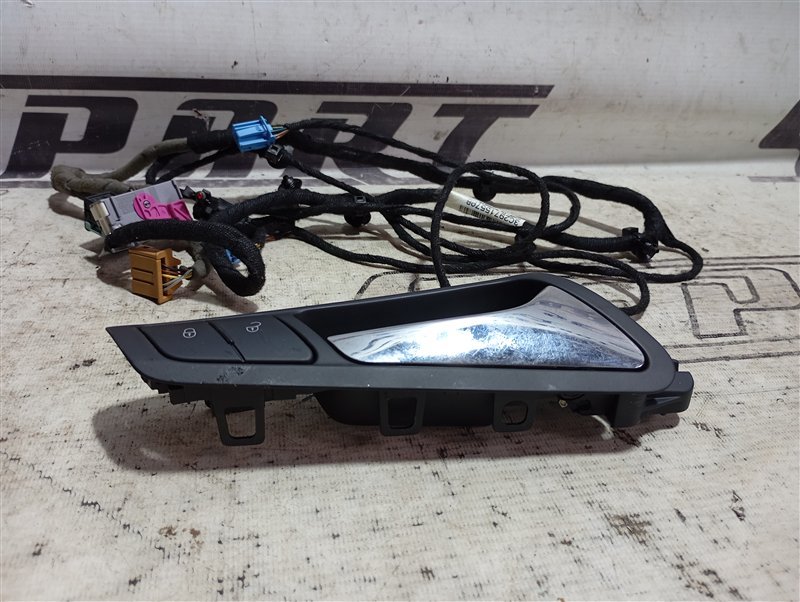 Ручка двери внутренняя Volkswagen Passat 2008 B6