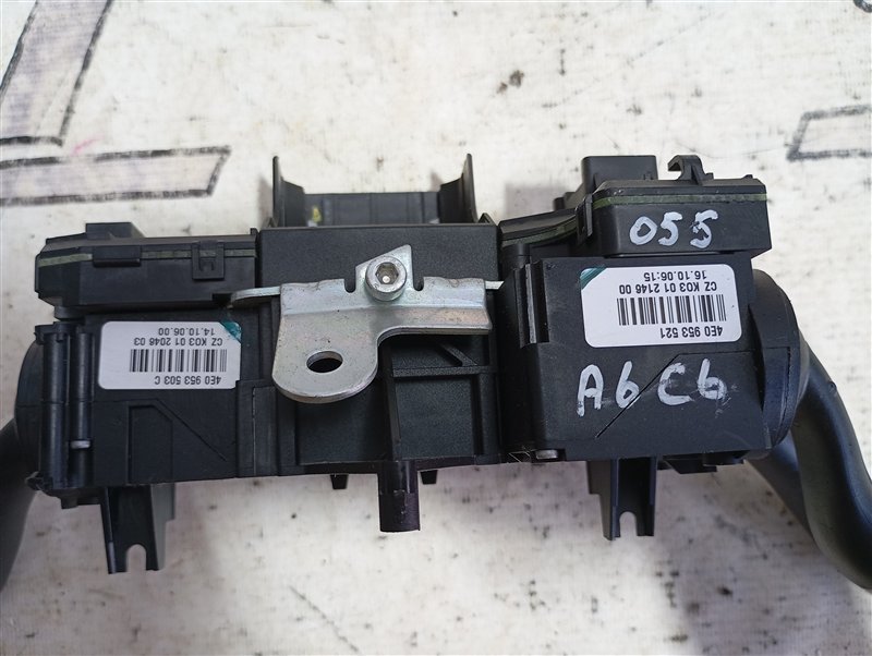 Переключатели подрулевые Audi A6 2007 C6