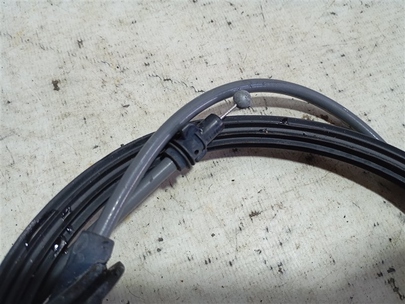 Трос открывания капота Audi Q5 2012 8R