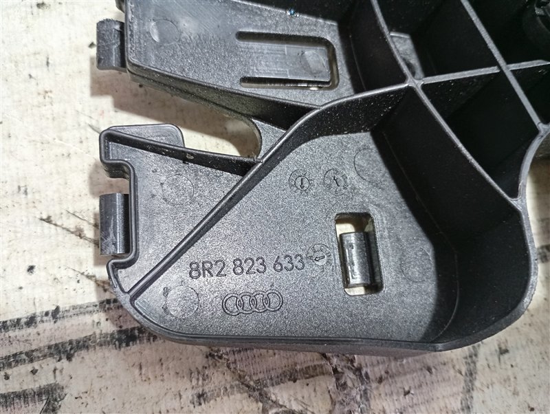 Трос открывания капота Audi Q5 2012 8R