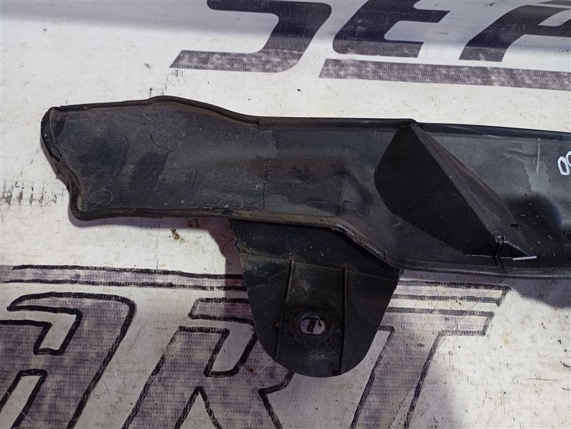 Пыльник крыла Audi A3 2009 8P