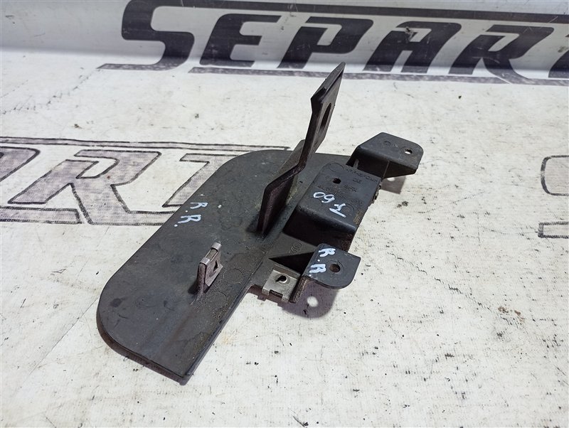 Брызговик Audi Q7 2010 4L