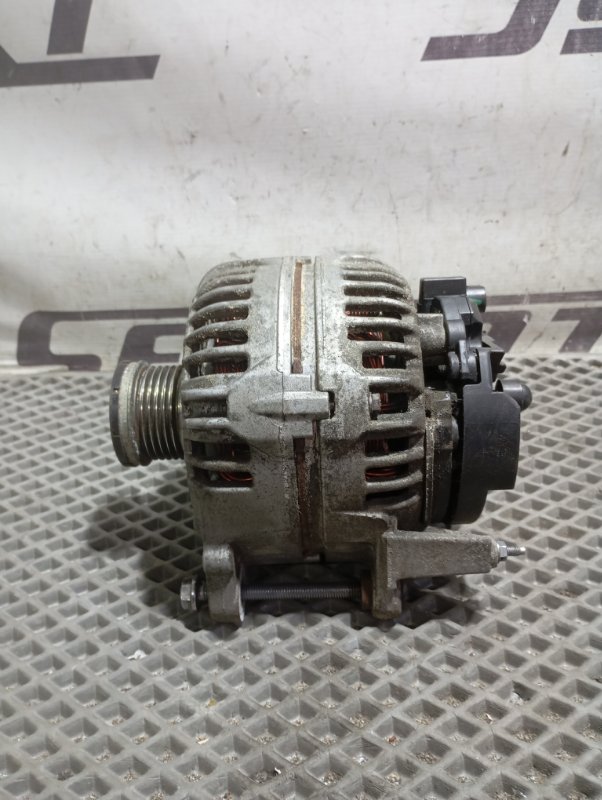 Генератор Skoda YETI 2013