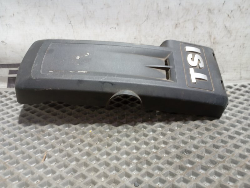 Крышка двигателя декоративная Skoda YETI 2013