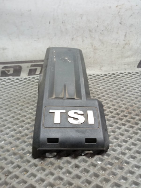 Крышка двигателя декоративная Skoda YETI 2013