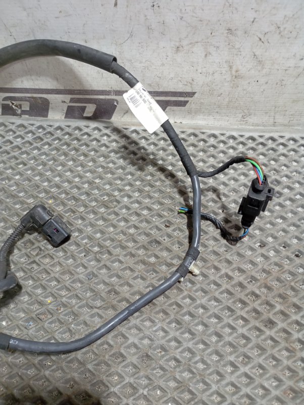 Проводка генератора Skoda YETI 2013