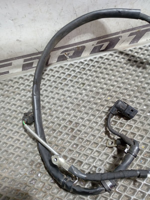 Проводка генератора Skoda YETI 2013