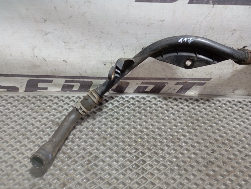 Патрубок системы охлаждения Skoda YETI 2013