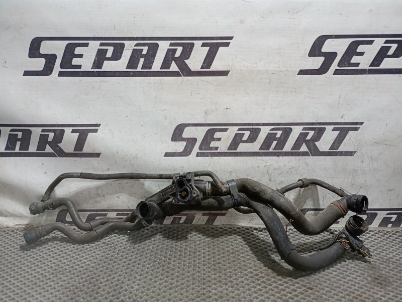 Патрубок системы охлаждения Skoda YETI 2013