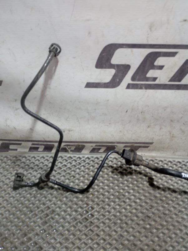 Патрубок системы охлаждения Skoda YETI 2013