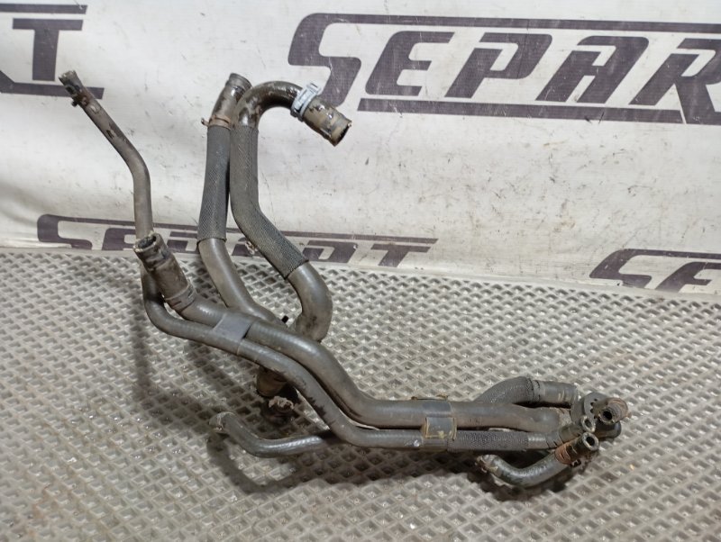 Патрубок системы охлаждения Skoda YETI 2013