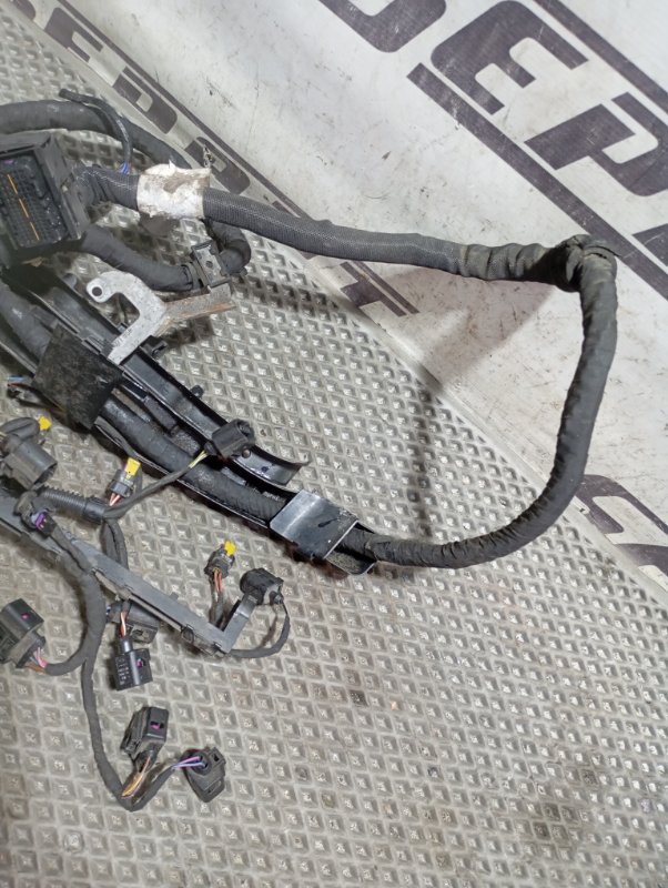 Проводка двигателя (коса) Skoda YETI 2013