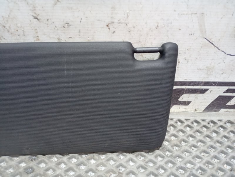 Козырек солнцезащитный Skoda Karoq 2024