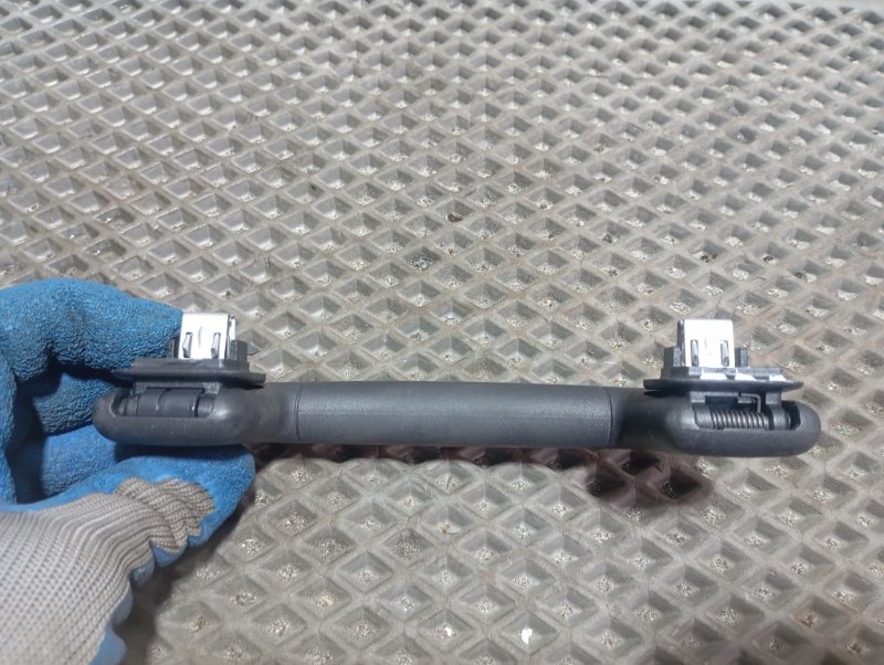 Ручки потолочные Skoda Karoq 2024