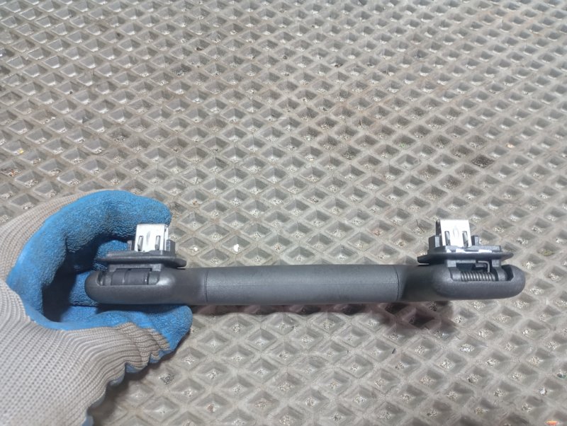 Ручки потолочные Skoda Karoq 2024