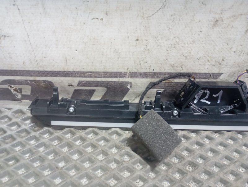 Накладка декоративная Skoda Karoq 2024