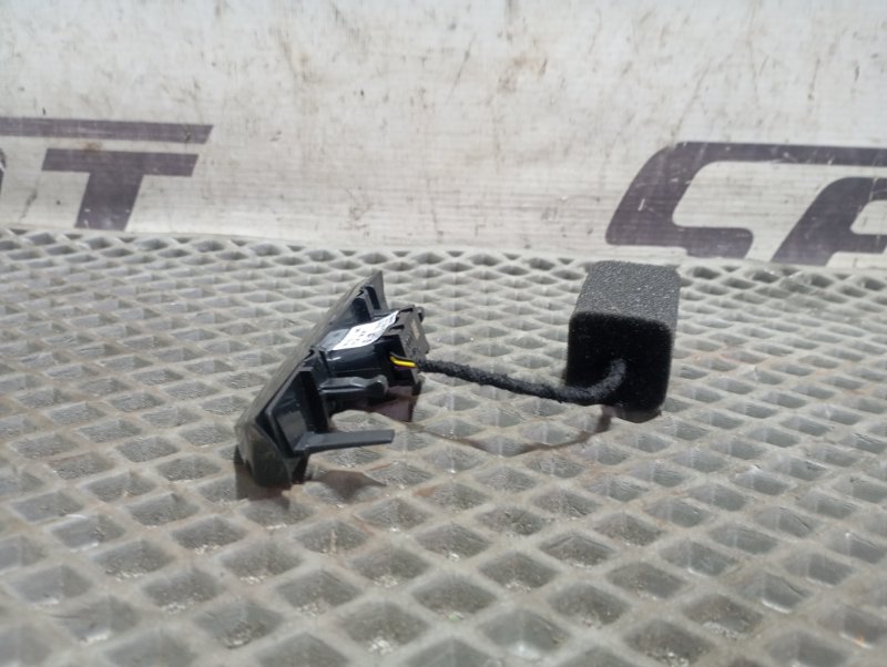 Накладка декоративная Skoda Karoq 2024