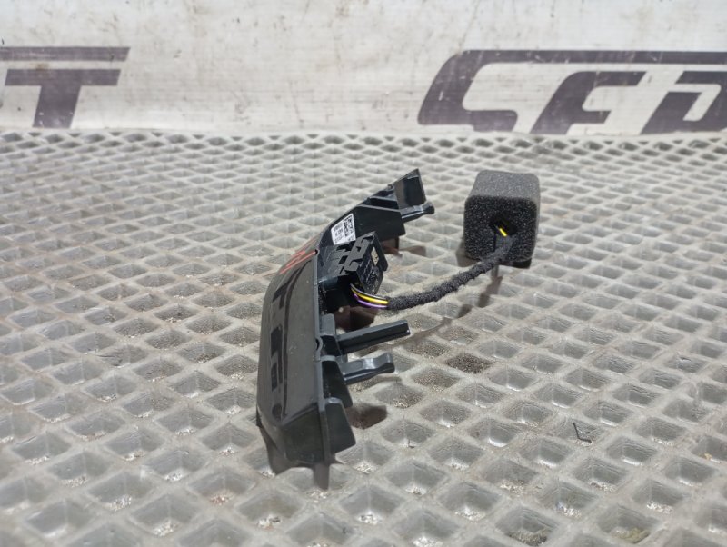 Накладка декоративная Skoda Karoq 2024