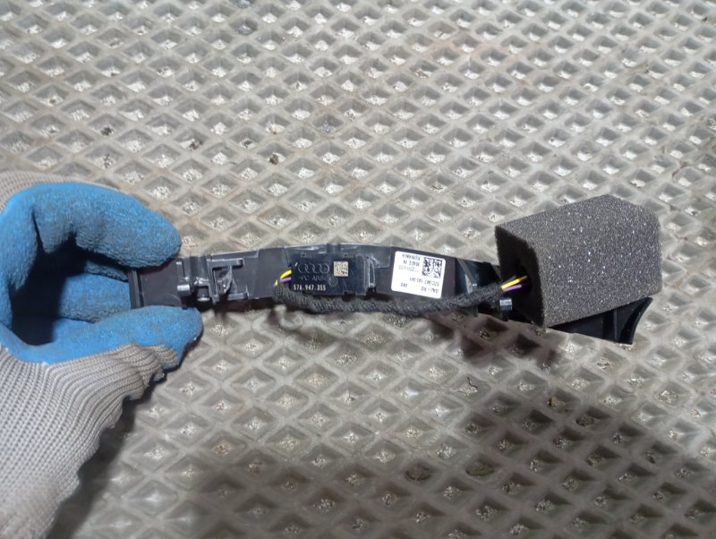 Накладка декоративная Skoda Karoq 2024