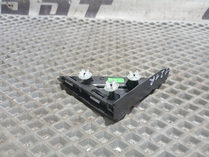 Накладка декоративная Skoda Karoq 2024