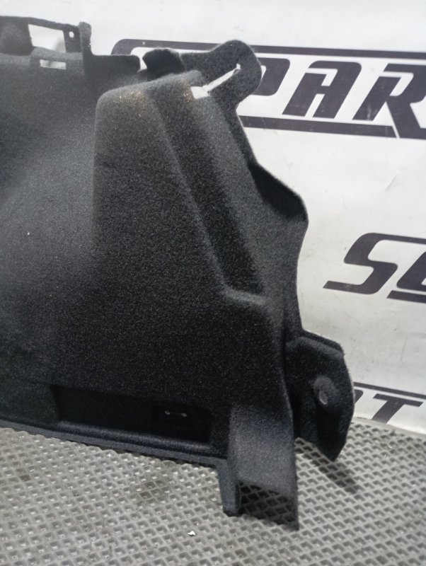 Обшивка багажника Skoda Karoq 2024